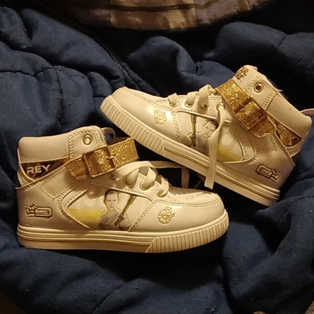 Star Wars Rey Girls sneakers size 13M White and gold with gold glitter